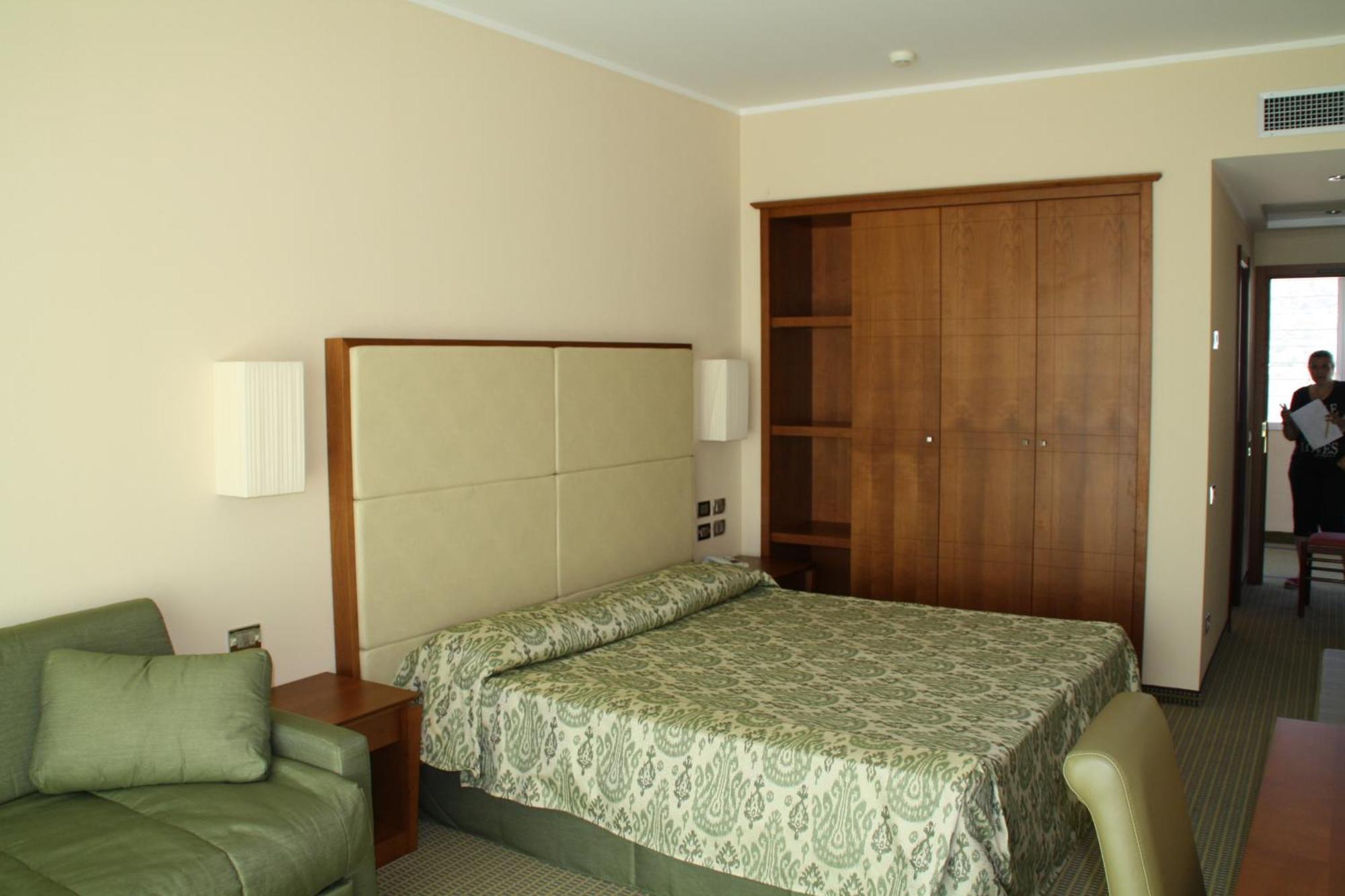 Hotel Villaggio Club Altalia Brancaleone 外观 照片
