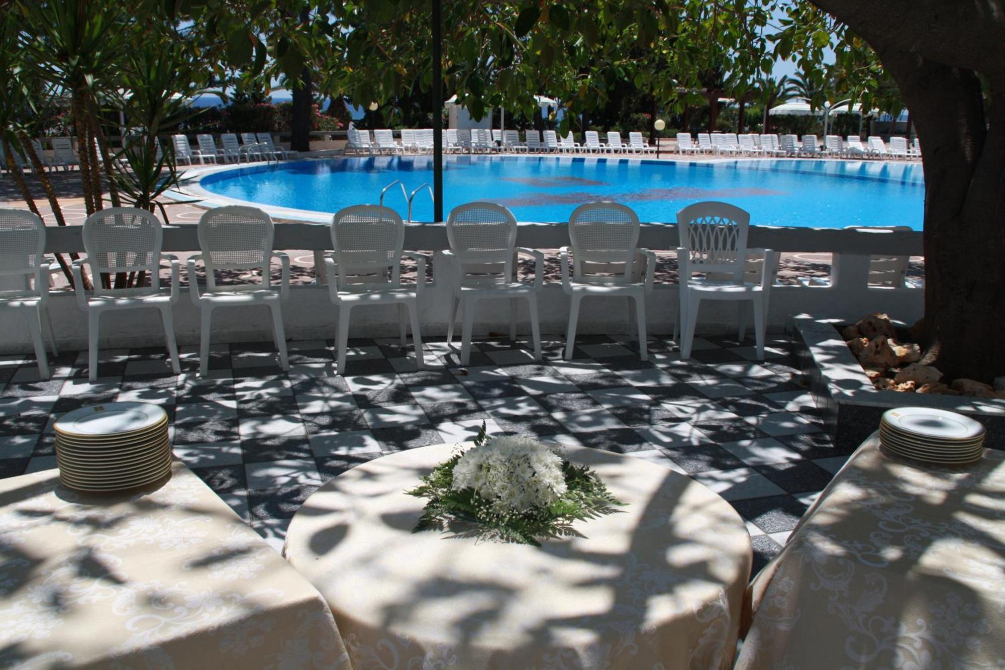 Hotel Villaggio Club Altalia Brancaleone 外观 照片