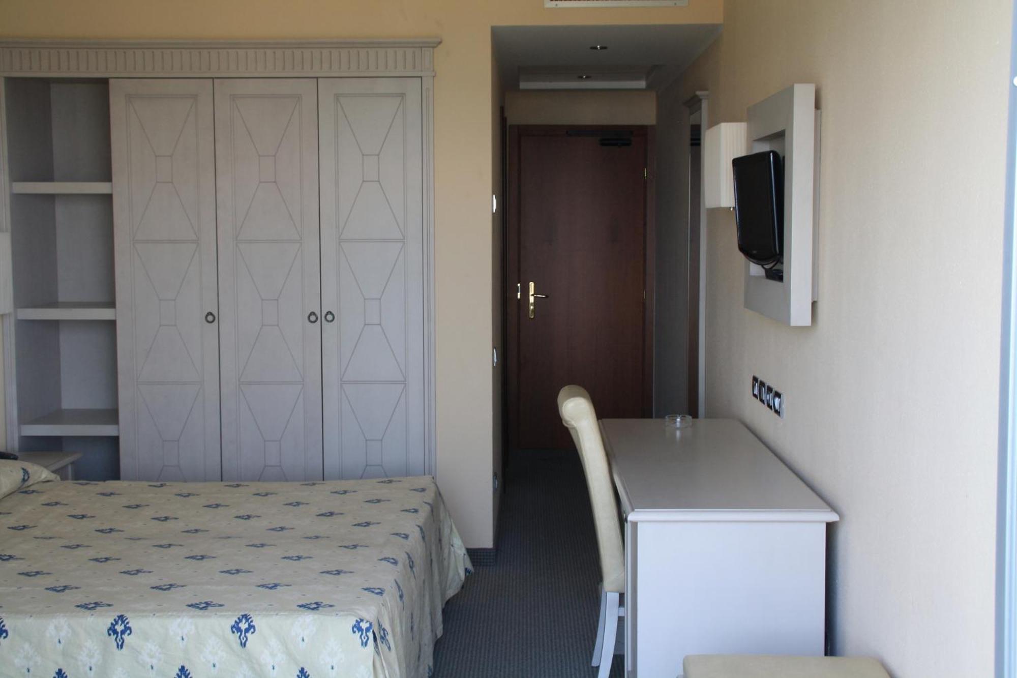 Hotel Villaggio Club Altalia Brancaleone 外观 照片